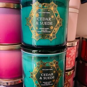 Bath & Body Works Cedar & Suede 3-wick Candle x2